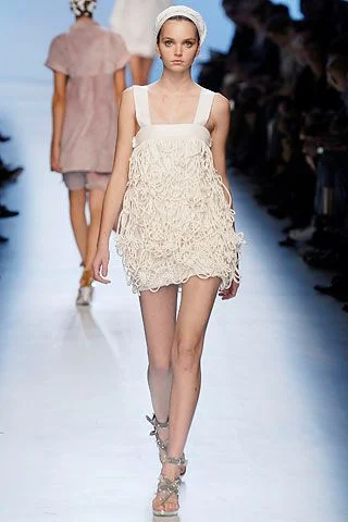 Look 30
